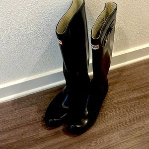 Hunter Boots in Black